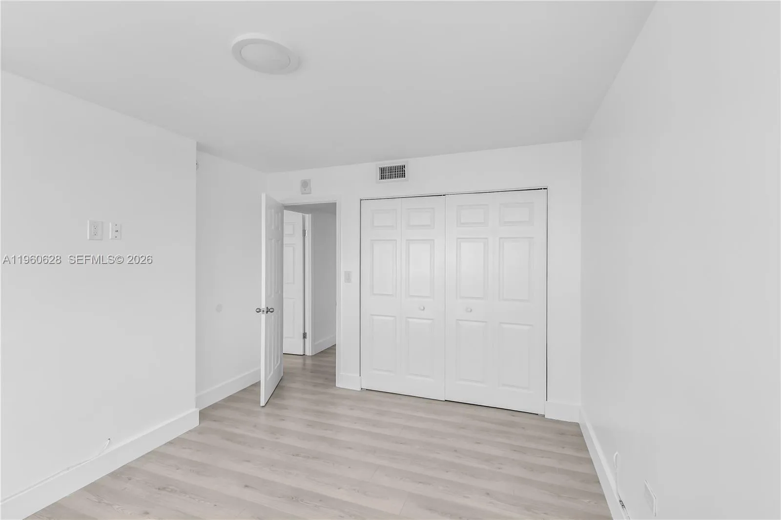 7135 Collins Ave # 1025, Miami Beach, FL 33141 photo 13