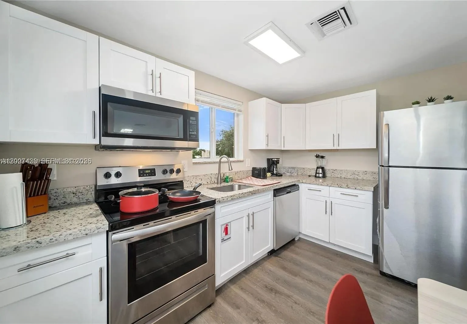 2320 Garfield St, Hollywood, FL 33020 photo 7