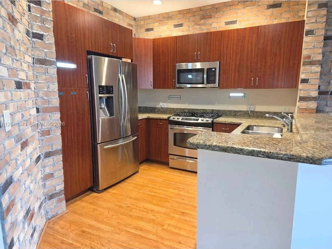 2900 NW 125th Ave # 3-319, Sunrise, FL 33323