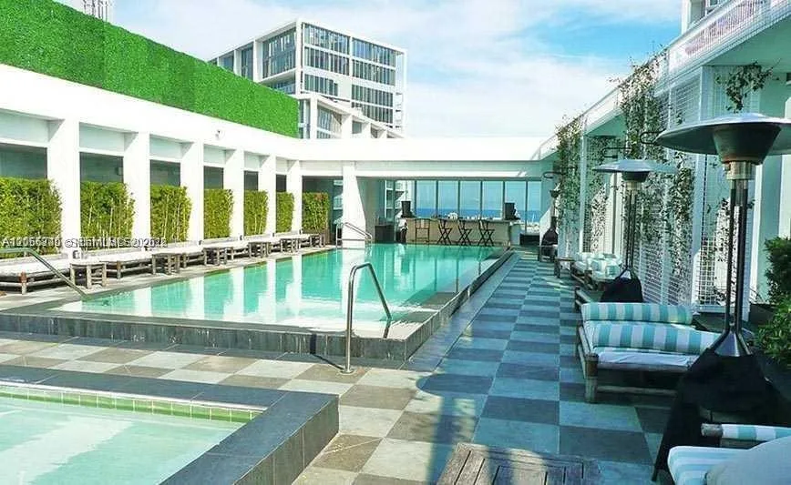 475 Brickell Ave # 2511, Miami, FL 33131 photo 13