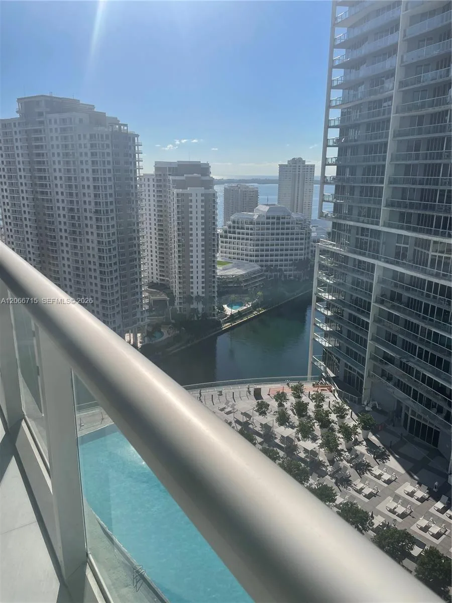 475 Brickell Ave # 2511, Miami, FL 33131 photo 9