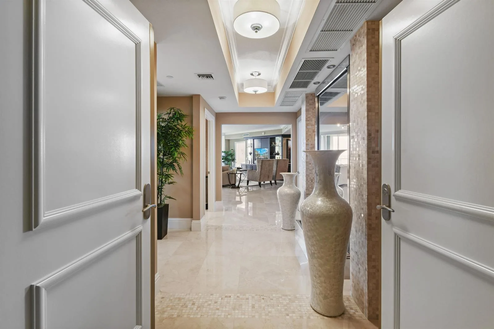 5050 N Ocean Drive # 703, Singer Island, FL 33404