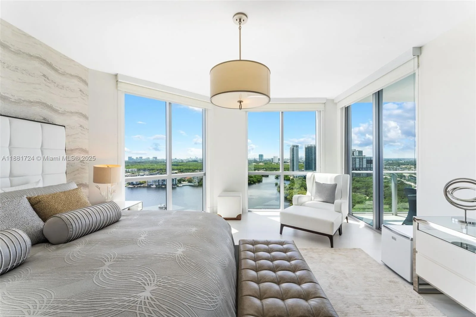 17111 Biscayne Blvd # 2202, North Miami Beach, FL 33160 photo 13