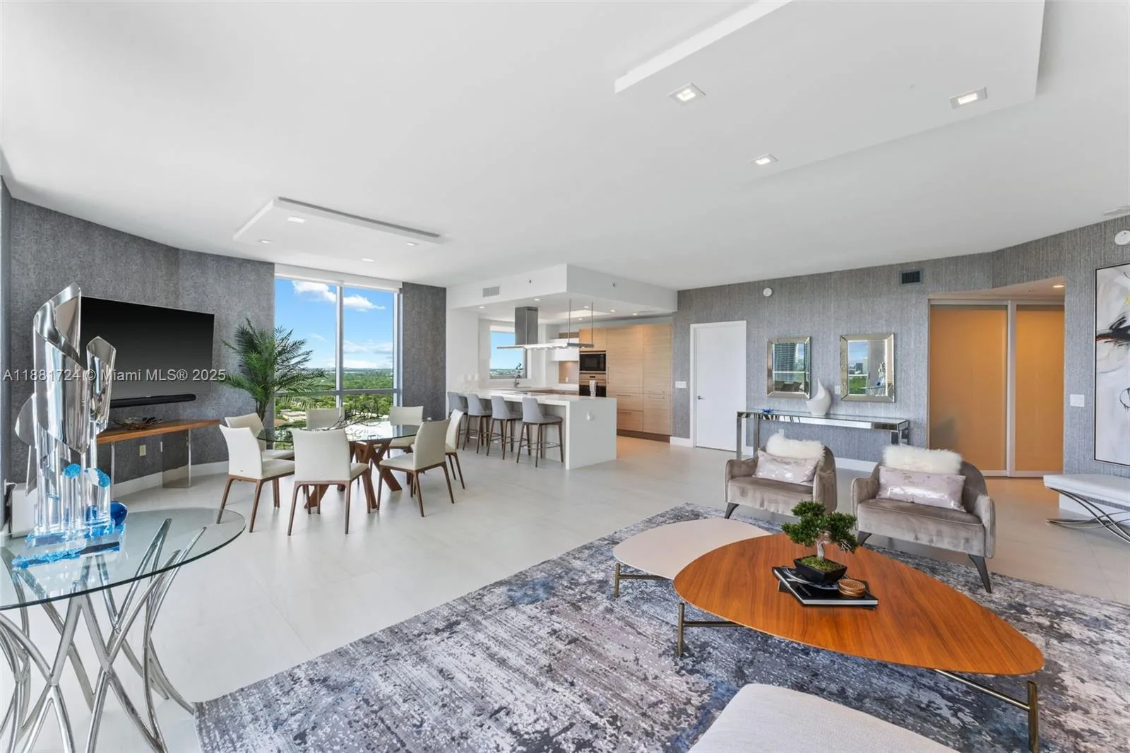 17111 Biscayne Blvd # 2202, North Miami Beach, FL 33160 photo 8