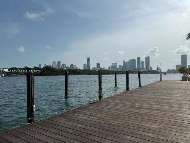 1140 Venetian Way # 2C, Miami Beach, FL 33139