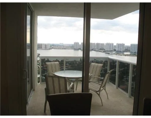 19111 Collins Avenue # 2807, Sunny Isles Beach, FL 33160 photo 12
