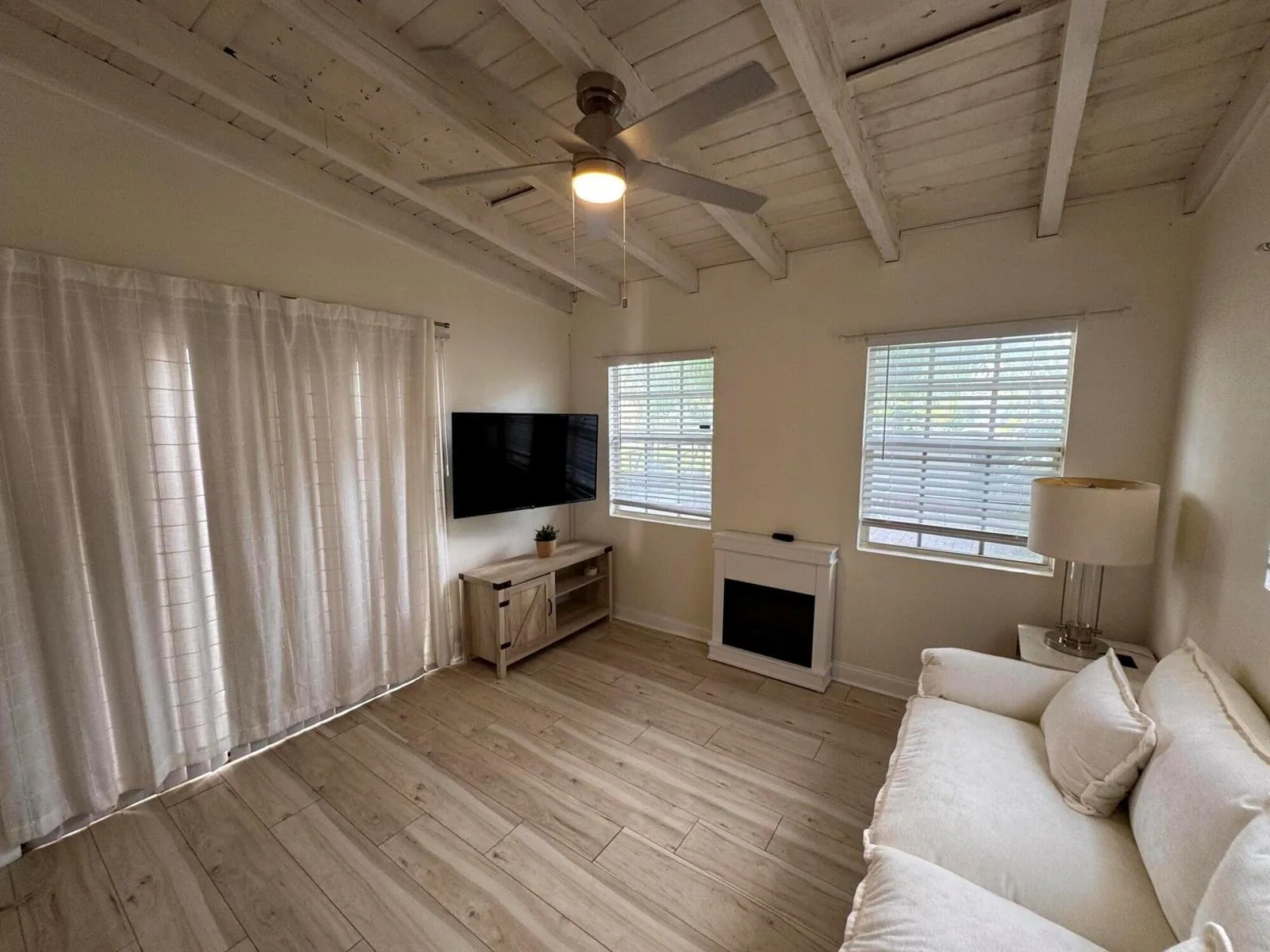 17 S D Street # 1, FL 33460 photo 2