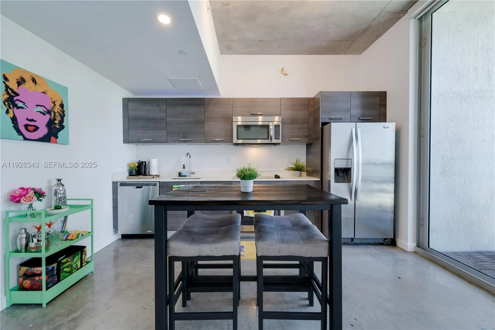 151 SE 1st St # 3008, Miami, FL 33131 photo 3