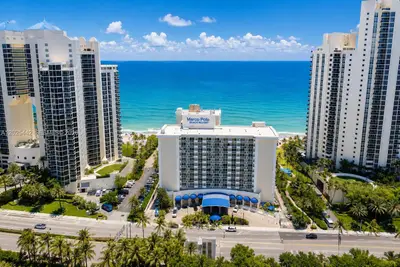 THE AVENTURA BEACH CLUB