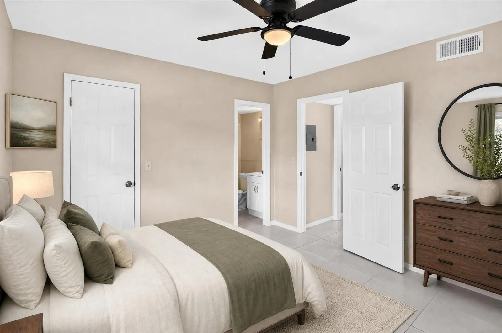 231 E Lantana Road # 204, Lantana, FL 33462 photo 2