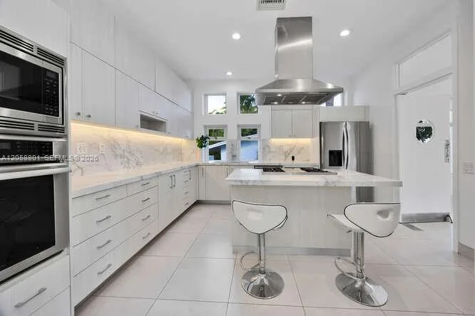 621 N Mashta Drive, Key Biscayne, FL 33149 photo 10