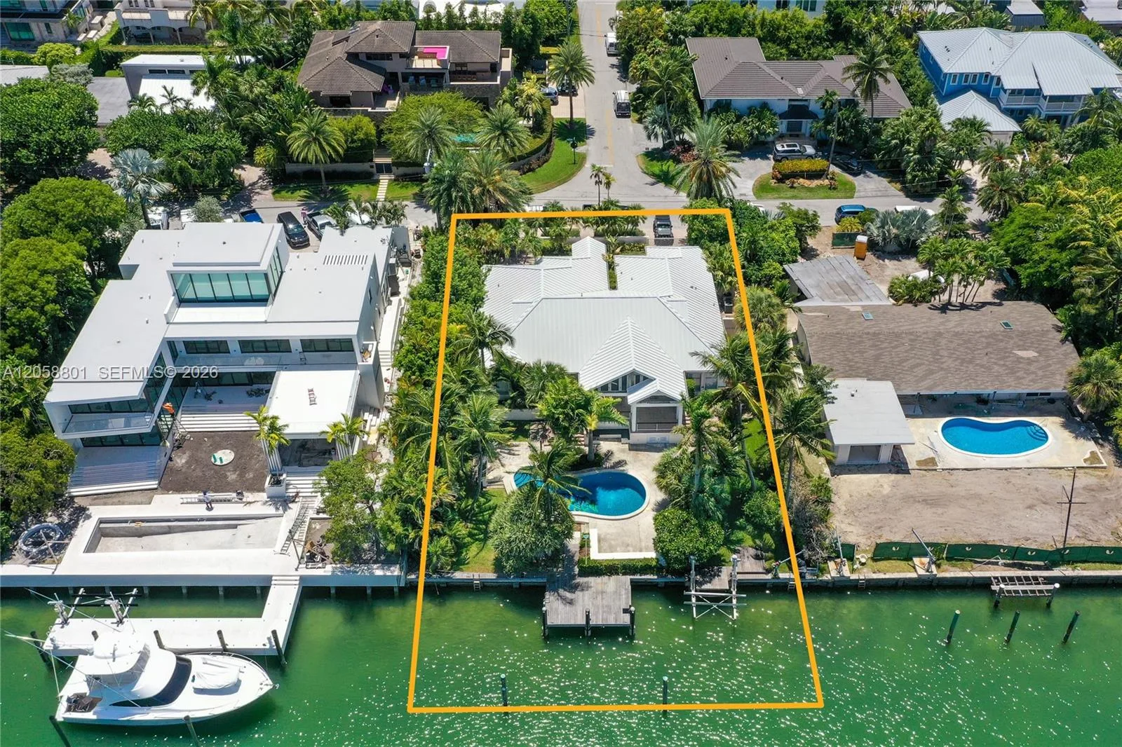 621 N Mashta Drive, Key Biscayne, FL 33149 photo 3