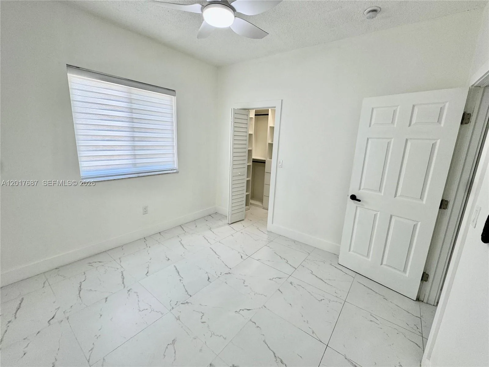 421 NW 13th Ave # A, Miami, FL 33125 photo 4