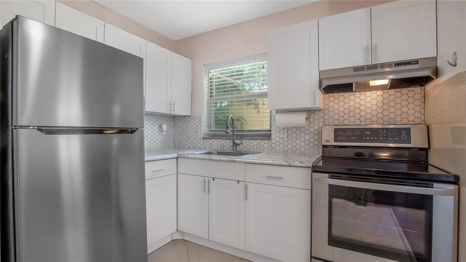 5186 NE 6th Avenue # 710, Oakland Park, FL 33334