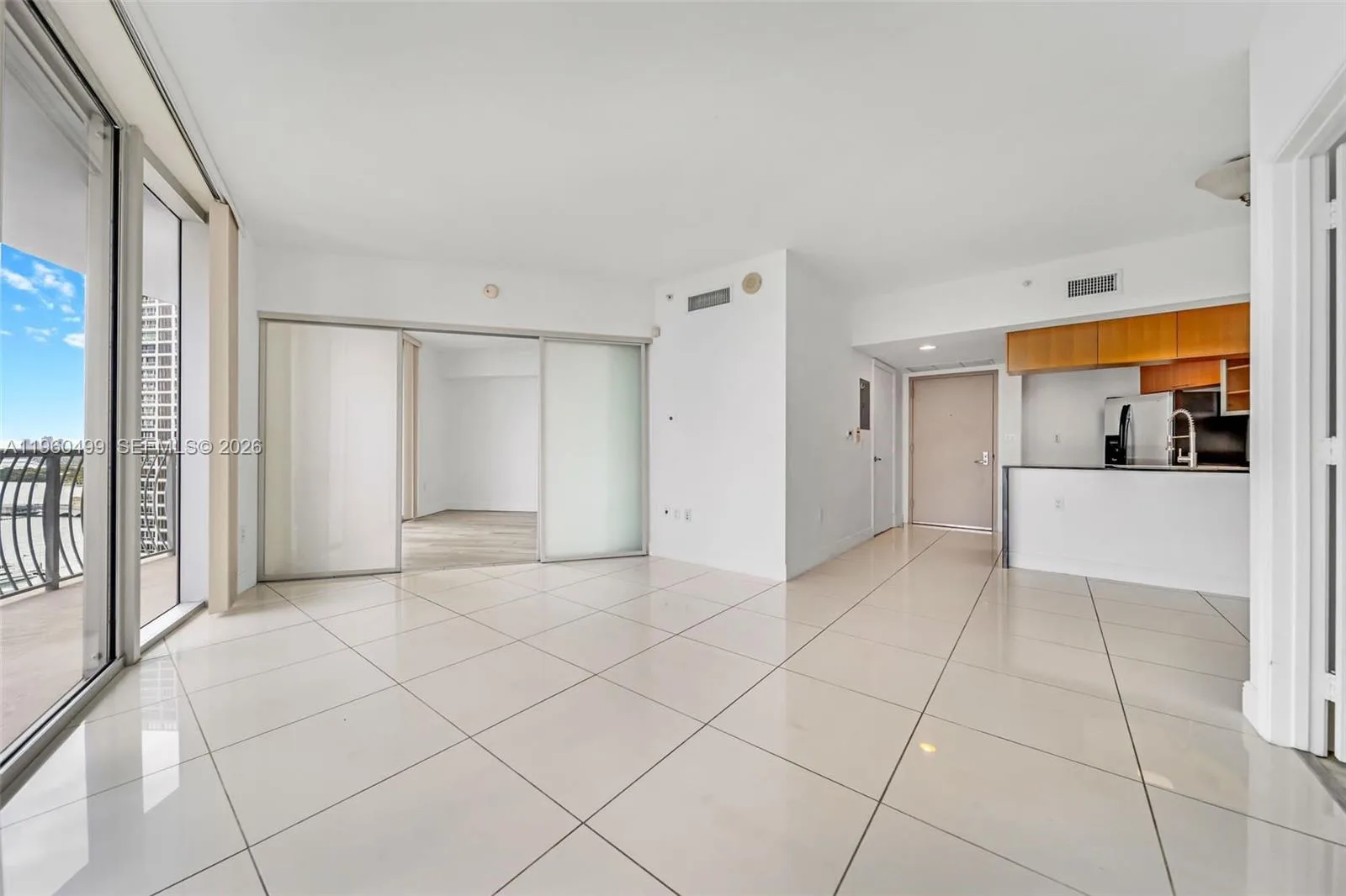 1750 N Bayshore Dr # 2001, Miami, FL 33132 photo 4