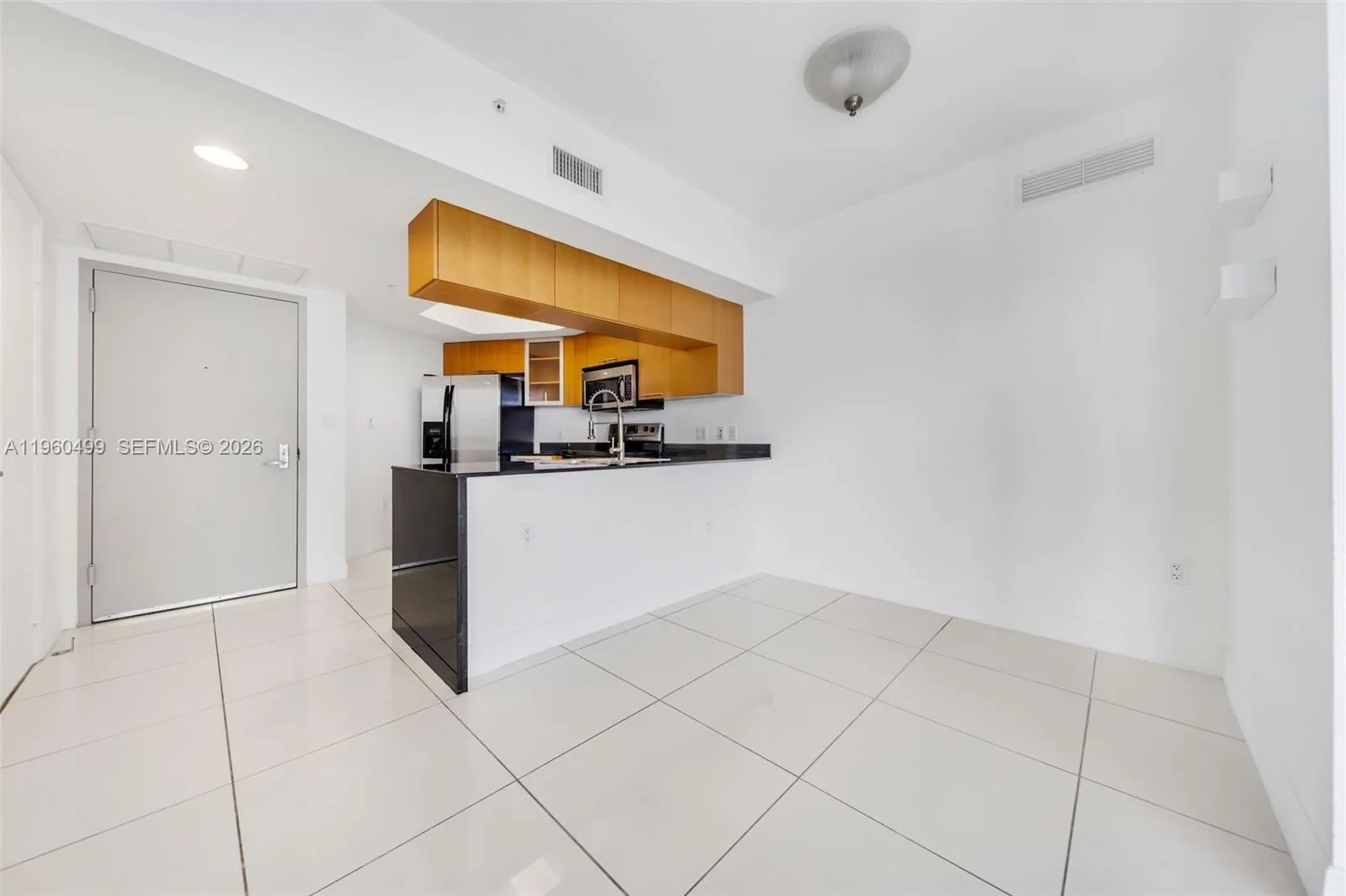 1750 N Bayshore Dr # 2001, Miami, FL 33132 photo 9