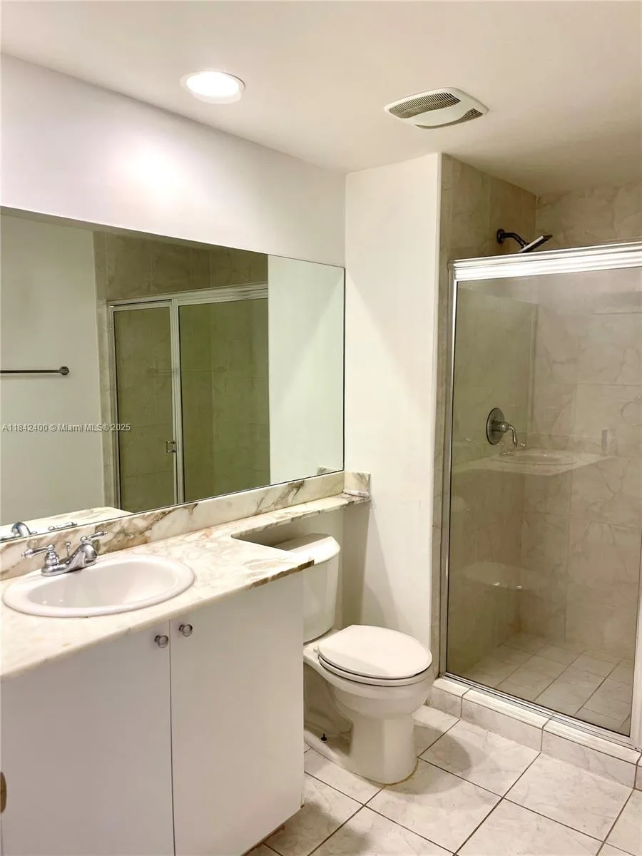 18800 NE 29th Ave # 723, Aventura, FL 33180 photo 10