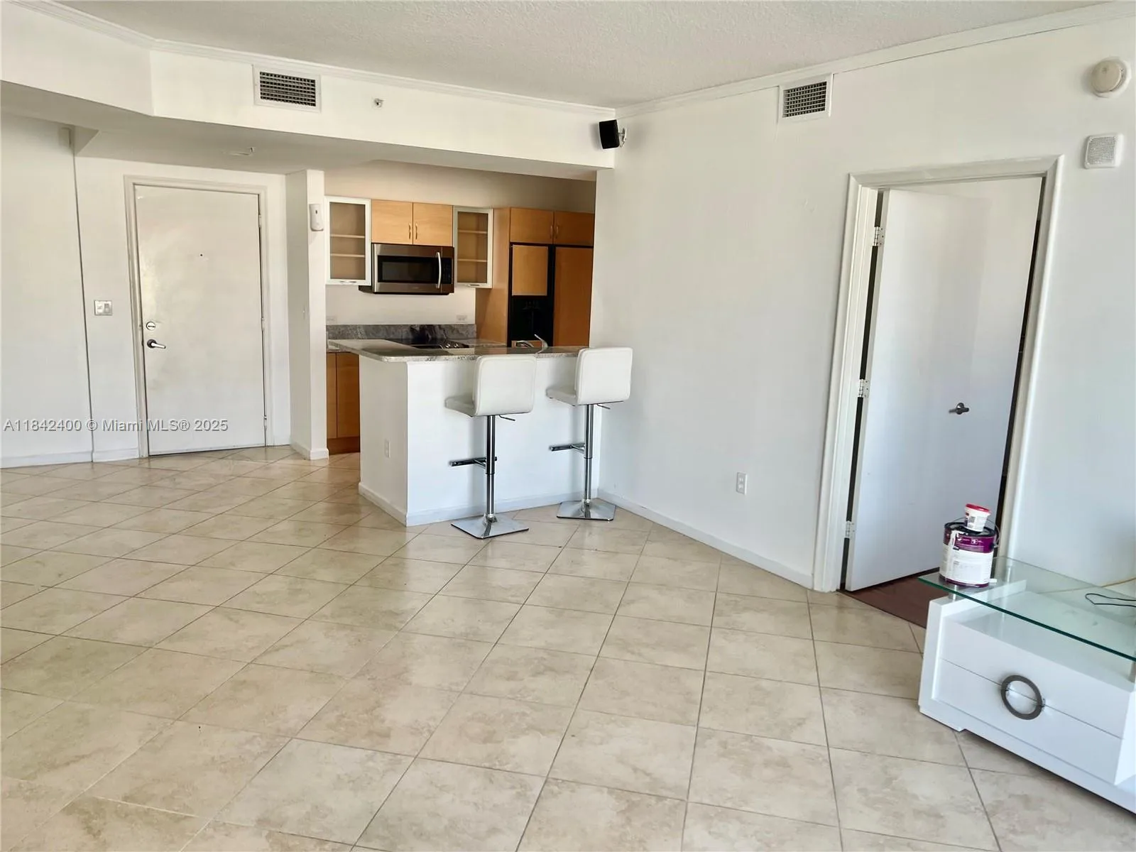 18800 NE 29th Ave # 723, Aventura, FL 33180 photo 4