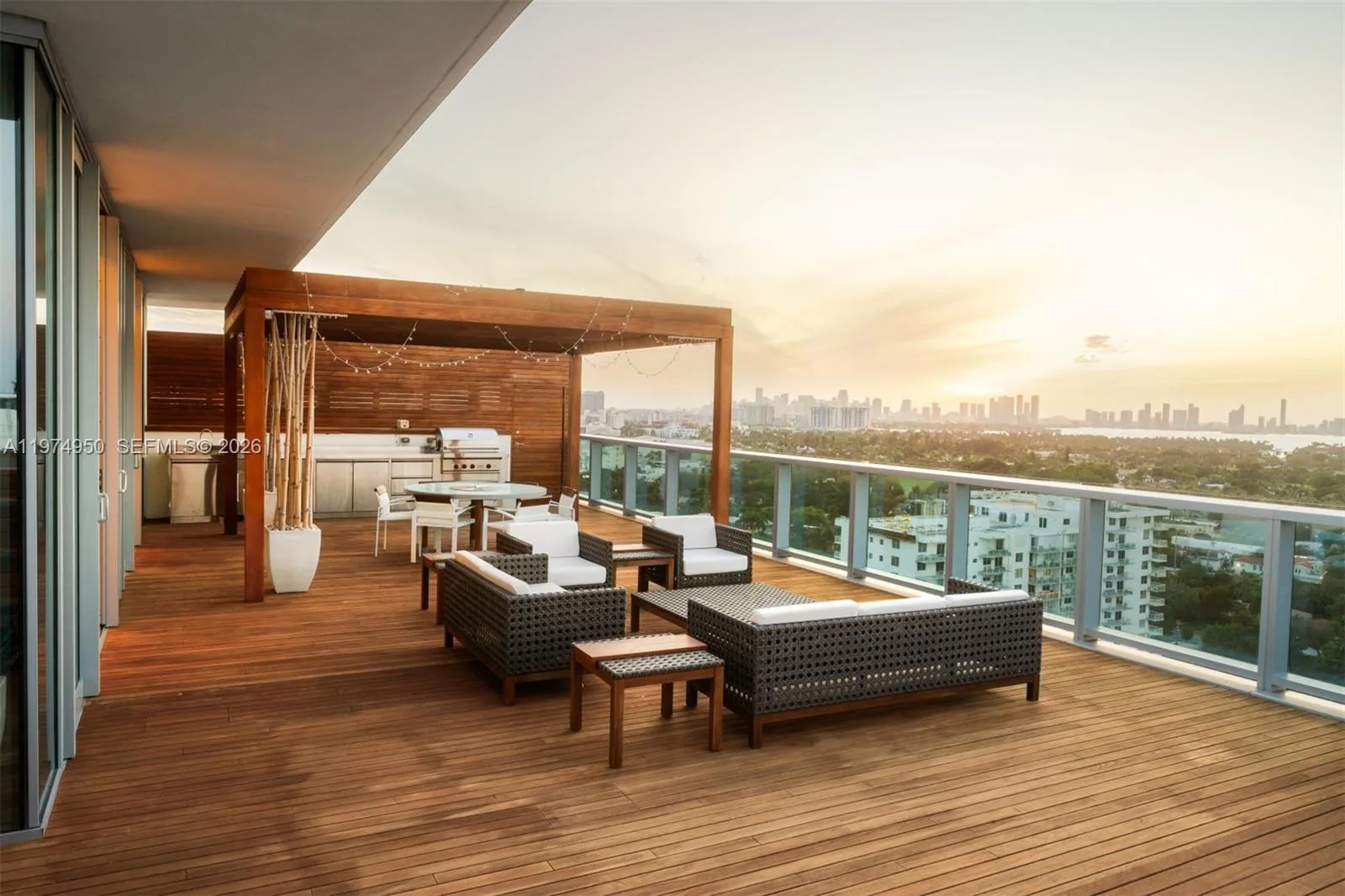 The Residences at The Miami Beach EDITION photo 3