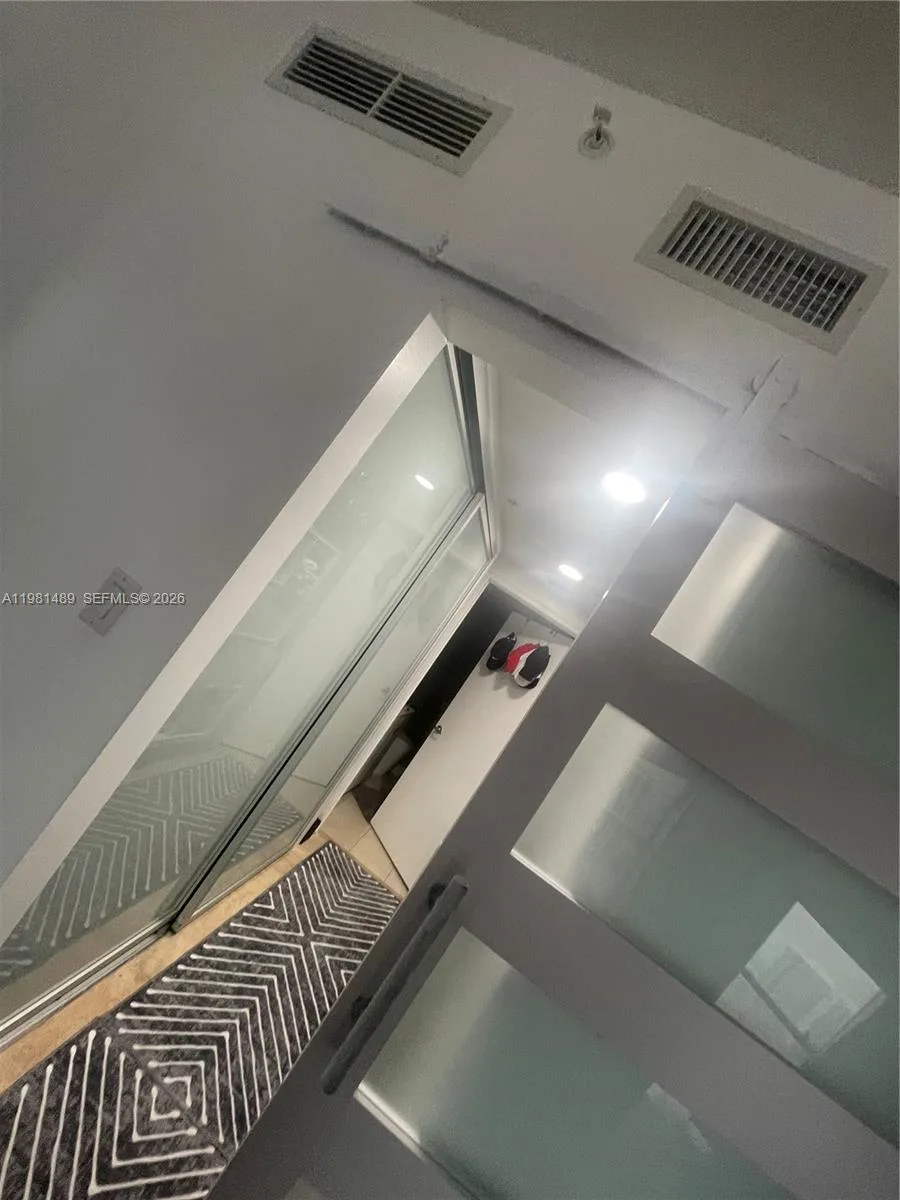 1750 N Bayshore Dr # 2814, Miami, FL 33132 photo 9