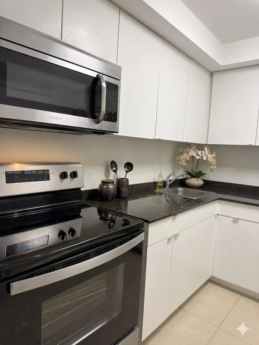 1881 Middle River Dr # 704, Fort Lauderdale, FL 33305 photo 12
