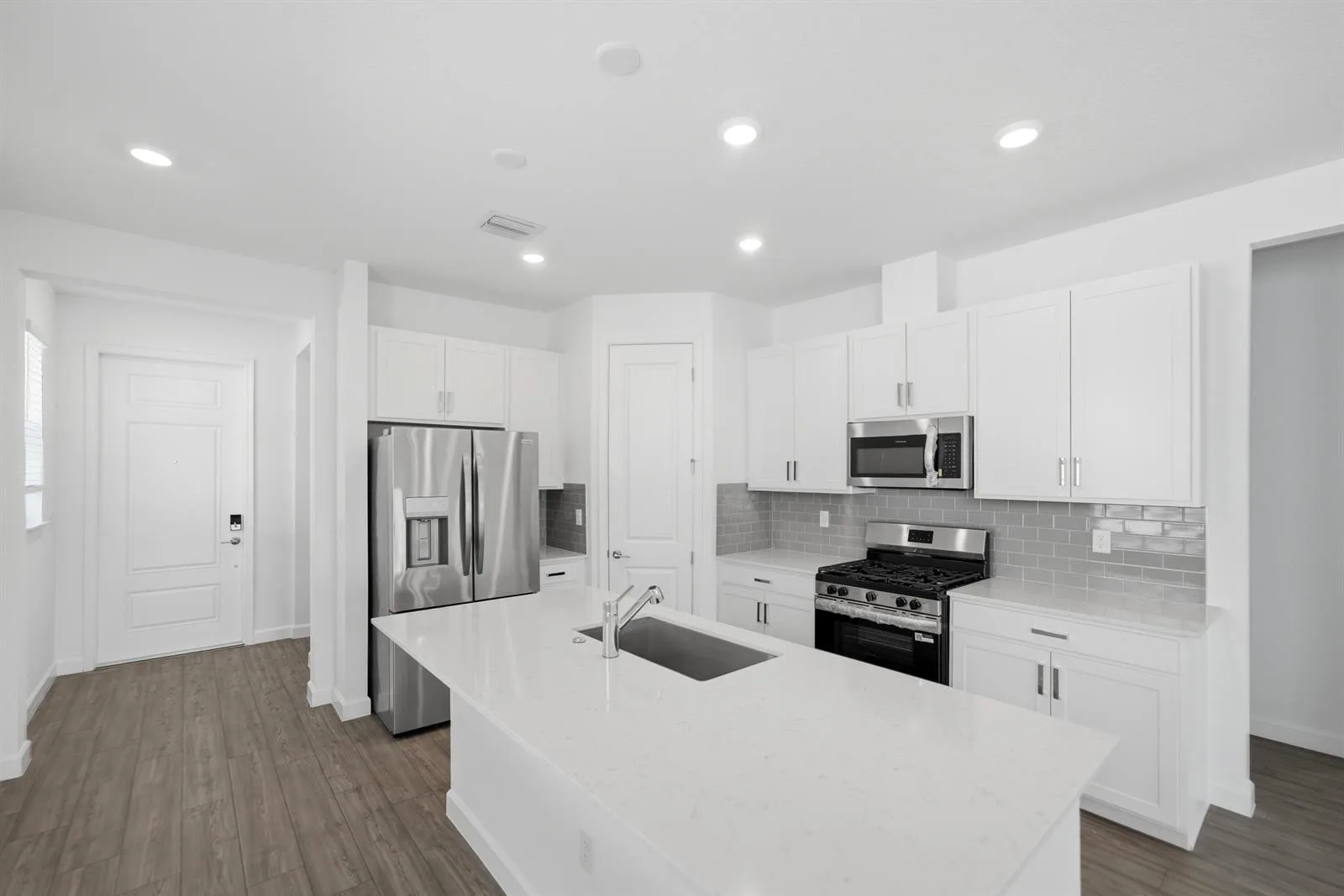 11018 NW GLYNLEA Boulevard N, Port St. Lucie, FL 34987 photo 4