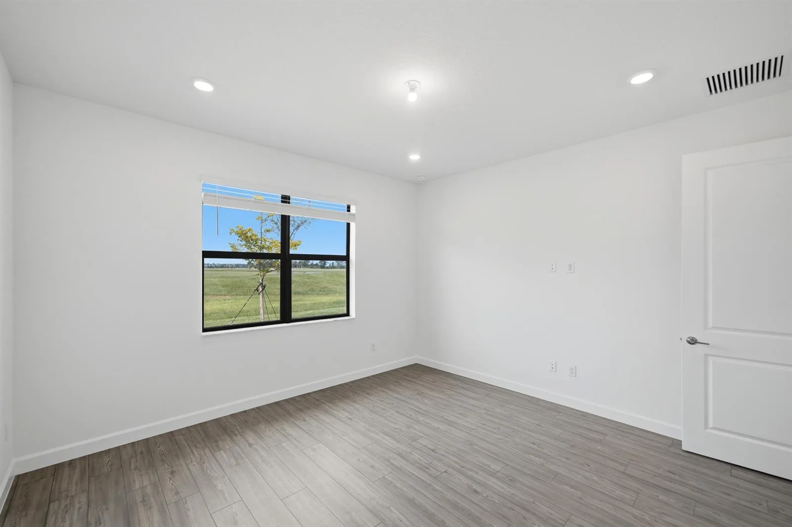 11018 NW GLYNLEA Boulevard N, Port St. Lucie, FL 34987 photo 8