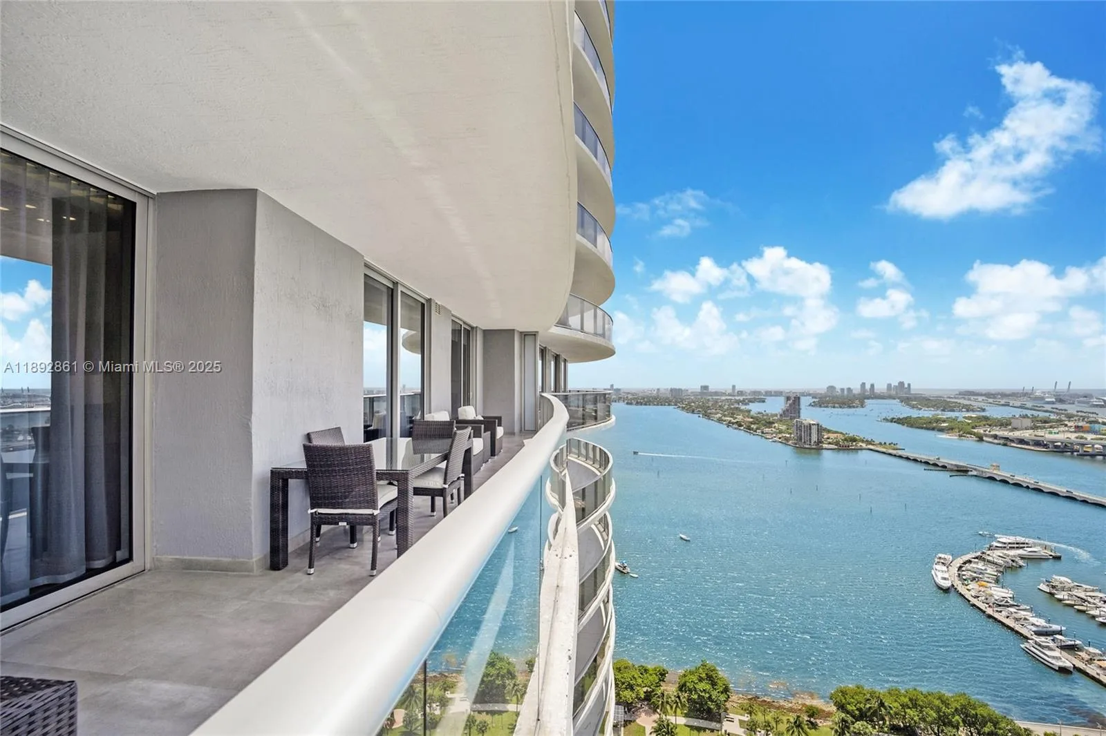 488 NE 18th St # 3210, Miami, FL 33132
