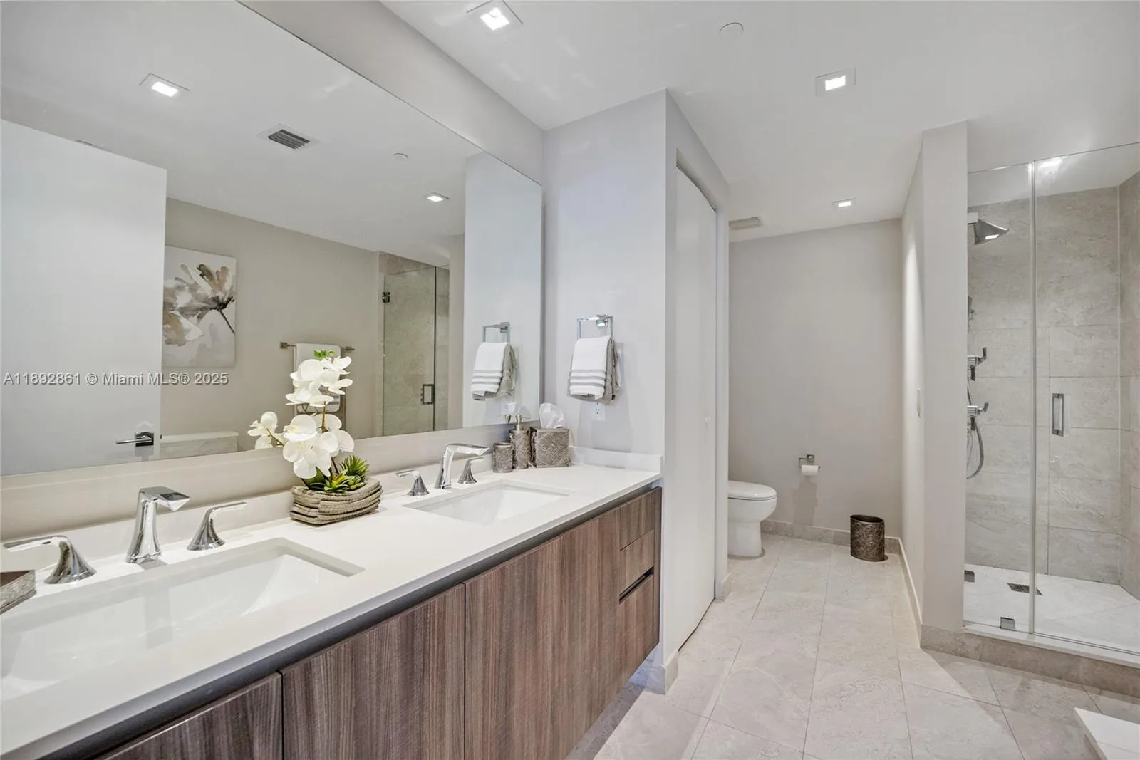 488 NE 18th St # 3210, Miami, FL 33132 photo 13