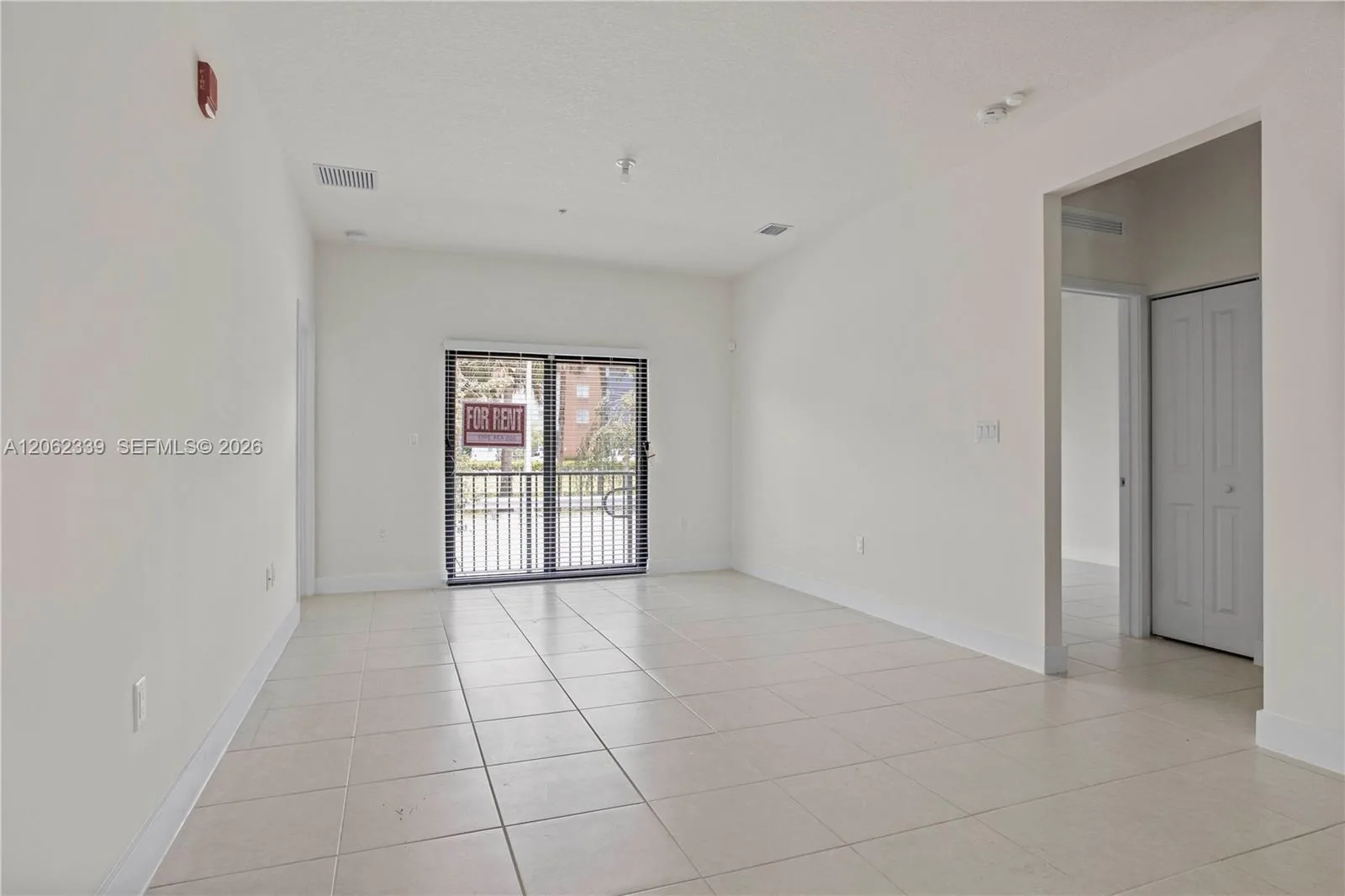 8001 NW 41st St # F-106, Doral, FL 33166 photo 4