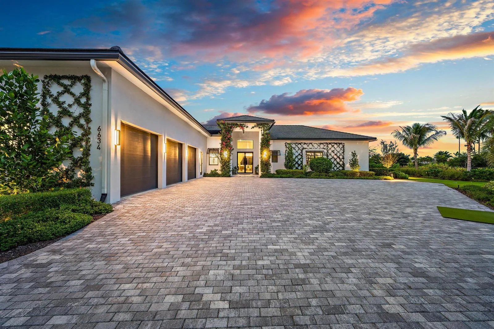 6634 Audubon Trace W, West Palm Beach, FL 33412