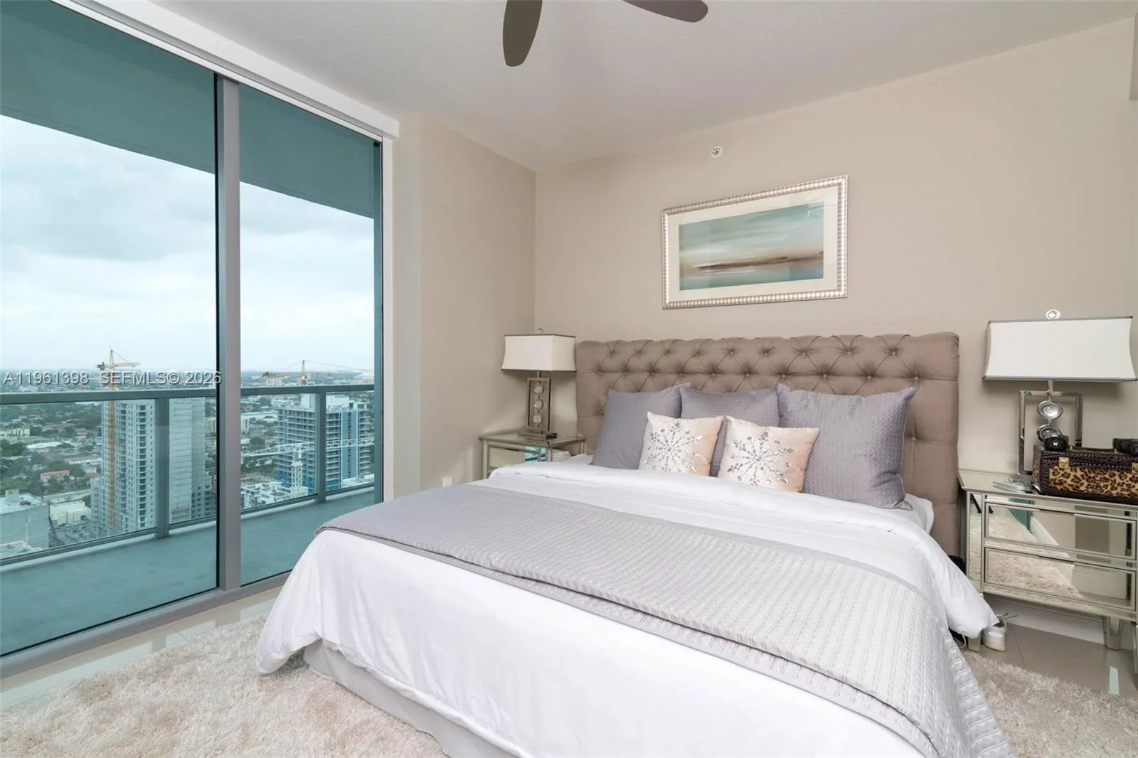 79 SW 12th St # 3412-S, Miami, FL 33130