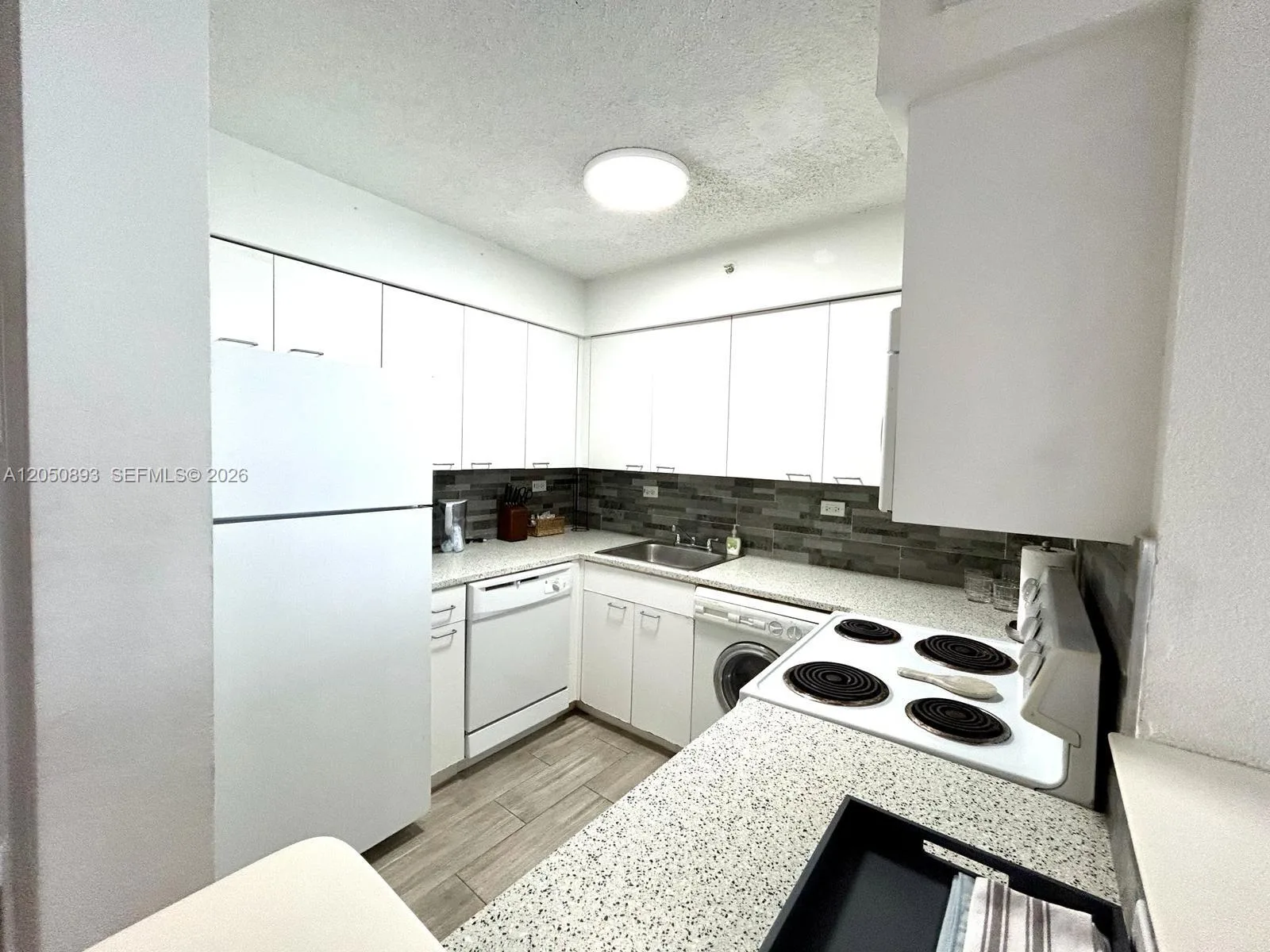 1500 Bay Rd # 558S, Miami Beach, FL 33139 photo 12