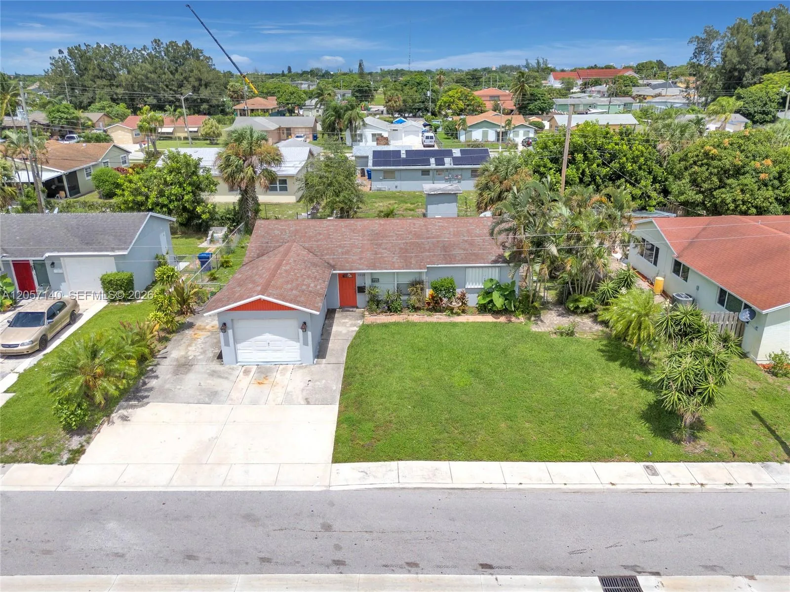 1320 W 26th Ct, Riviera Beach, FL 33404 photo 2