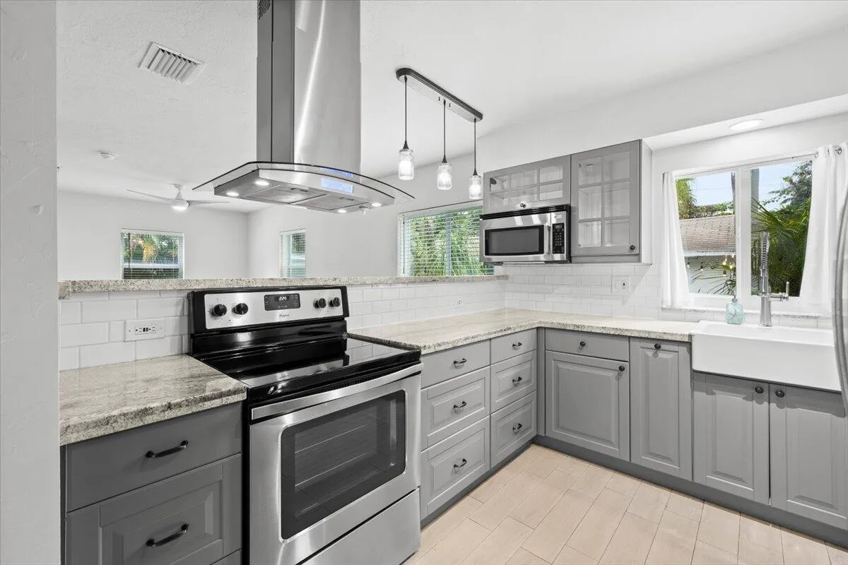 305 NE 14th Avenue, Fort Lauderdale, FL 33301 photo 10