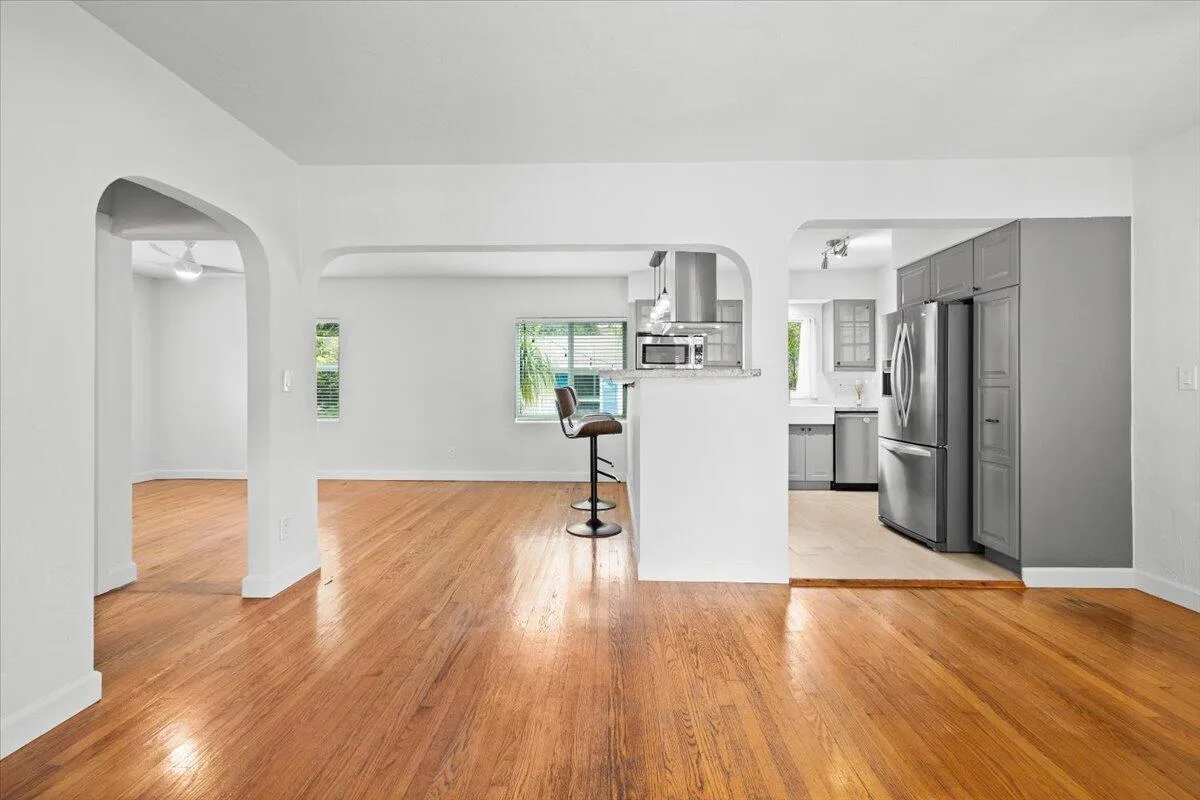 305 NE 14th Avenue, Fort Lauderdale, FL 33301 photo 5