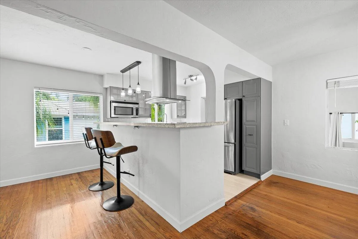 305 NE 14th Avenue, Fort Lauderdale, FL 33301 photo 8