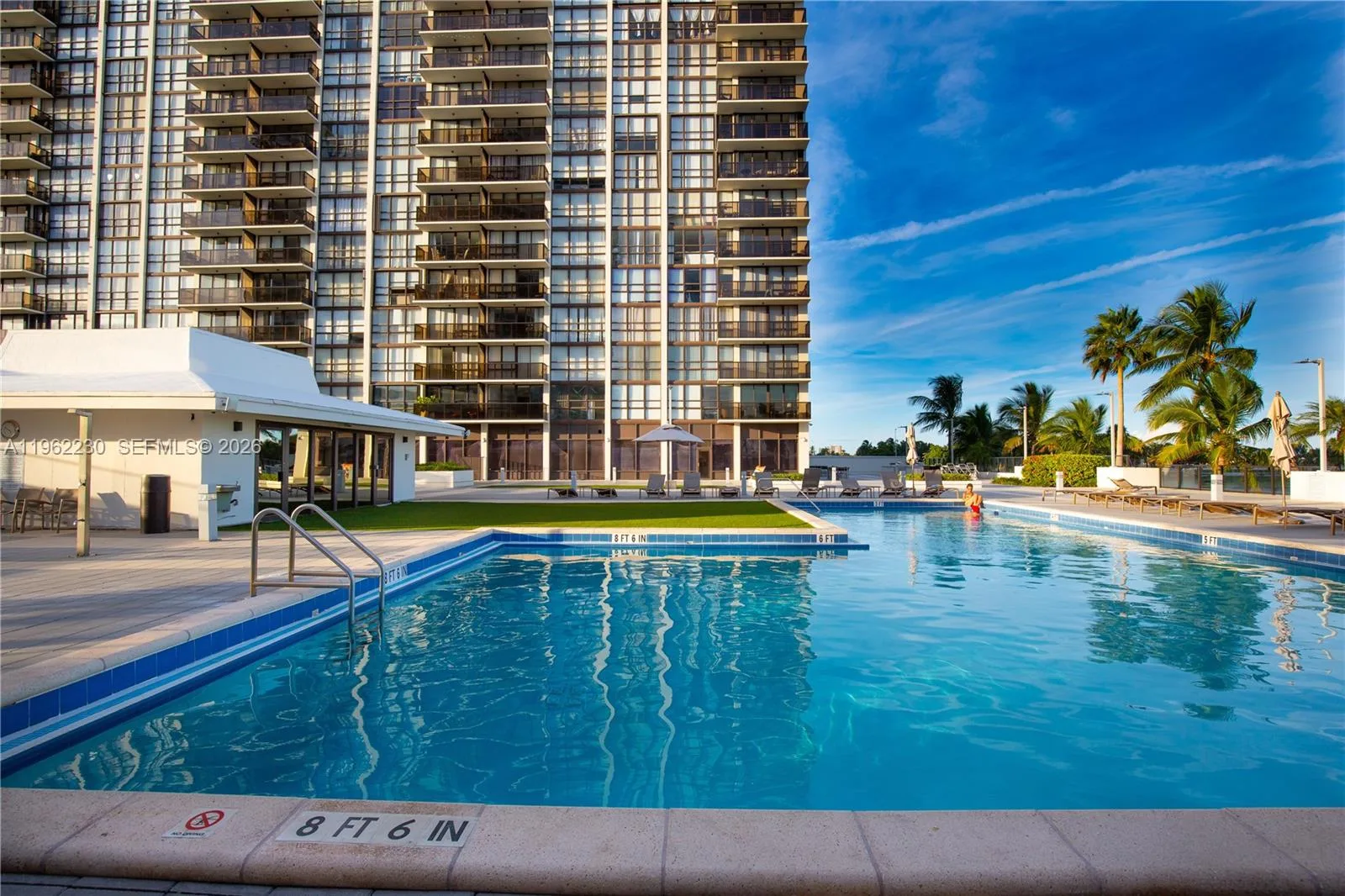 600 NE 36th St # 1905, Miami, FL 33137 photo 8