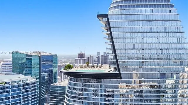 300 Biscayne Boulevard Way # 4808W, Miami, FL 33131