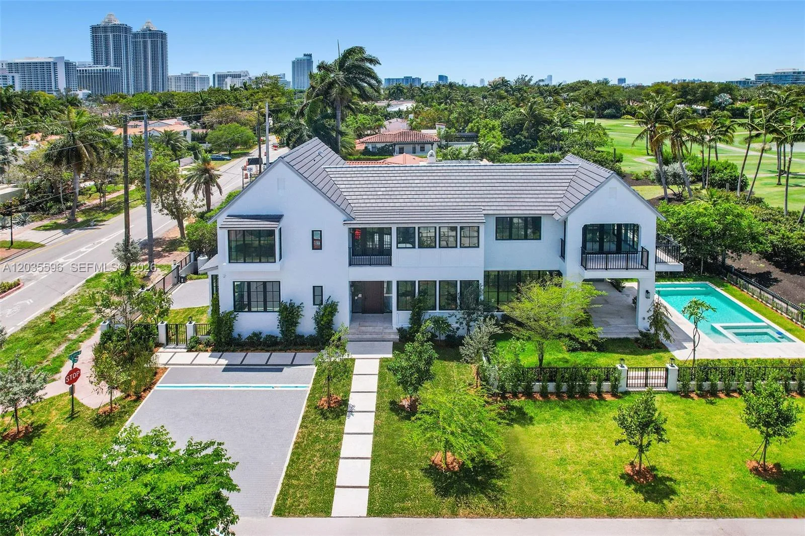 5262 La Gorce Dr, Miami Beach, FL 33140