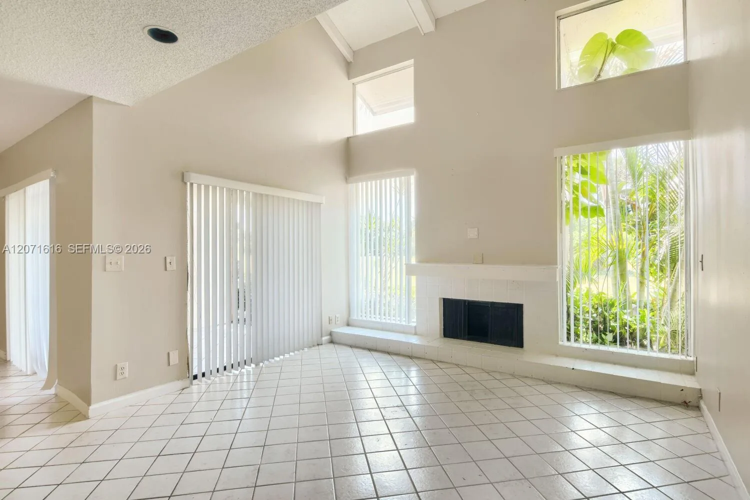 5988 Glendale, Boca Raton, FL 33433 photo 4