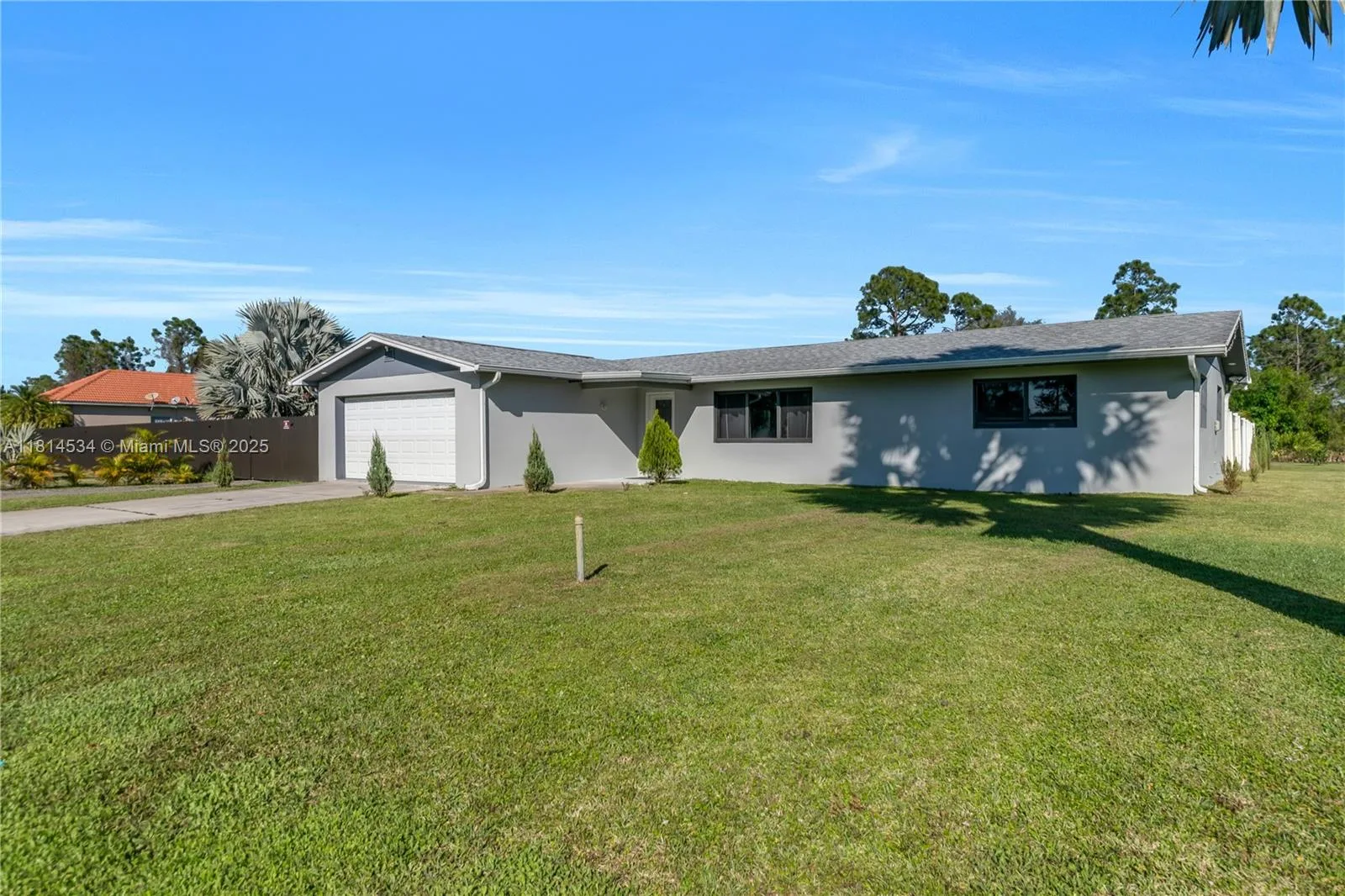 1006 Clayton AVE, Lehigh Acres, FL 33972 photo 4