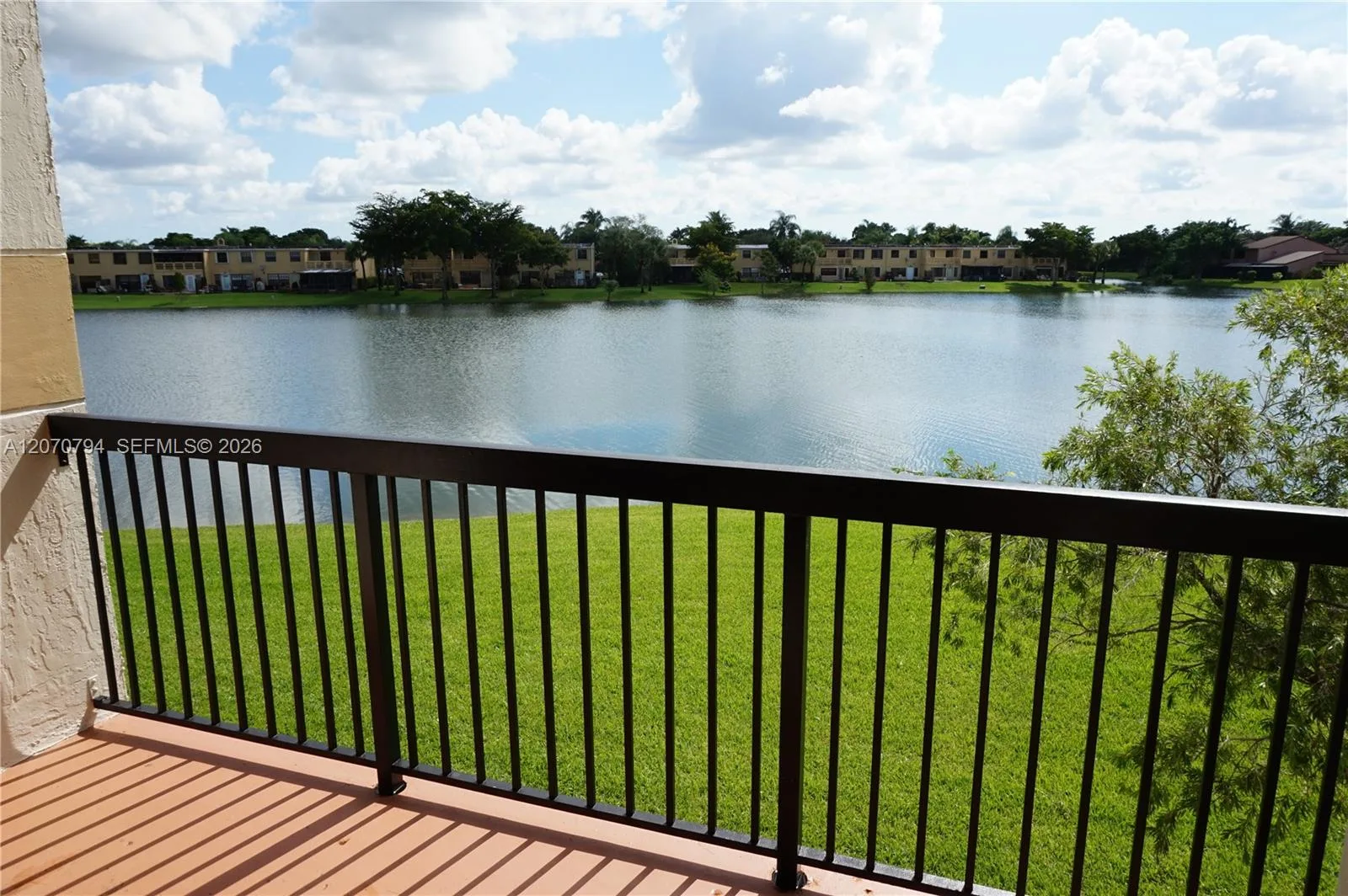 9842 Nob Hill Ln # 9842/08, Sunrise, FL 33351 photo 6
