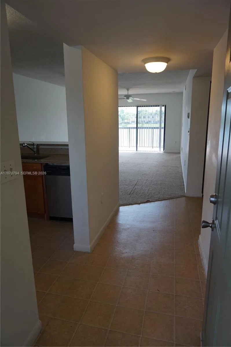 9842 Nob Hill Ln # 9842/08, Sunrise, FL 33351 photo 8