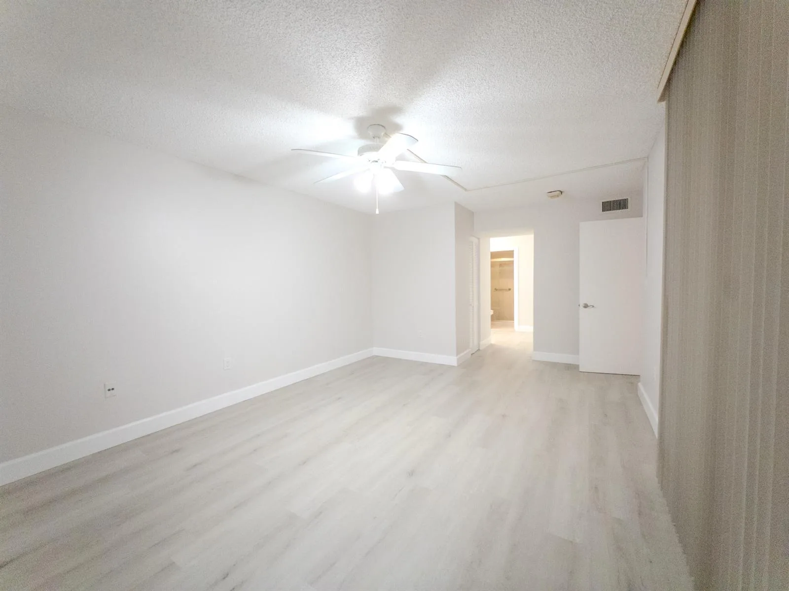 2800 N 46th # A502, Hollywood, FL 33021 photo 5