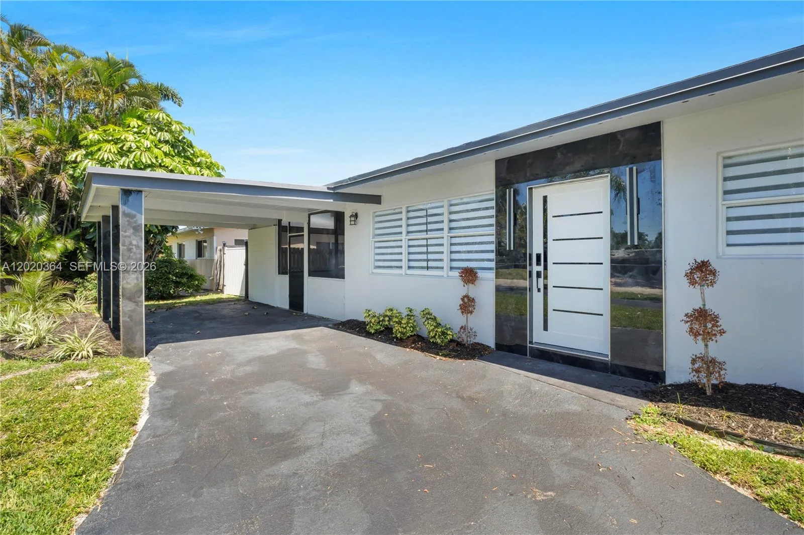 317 NW 27th St, Wilton Manors, FL 33311