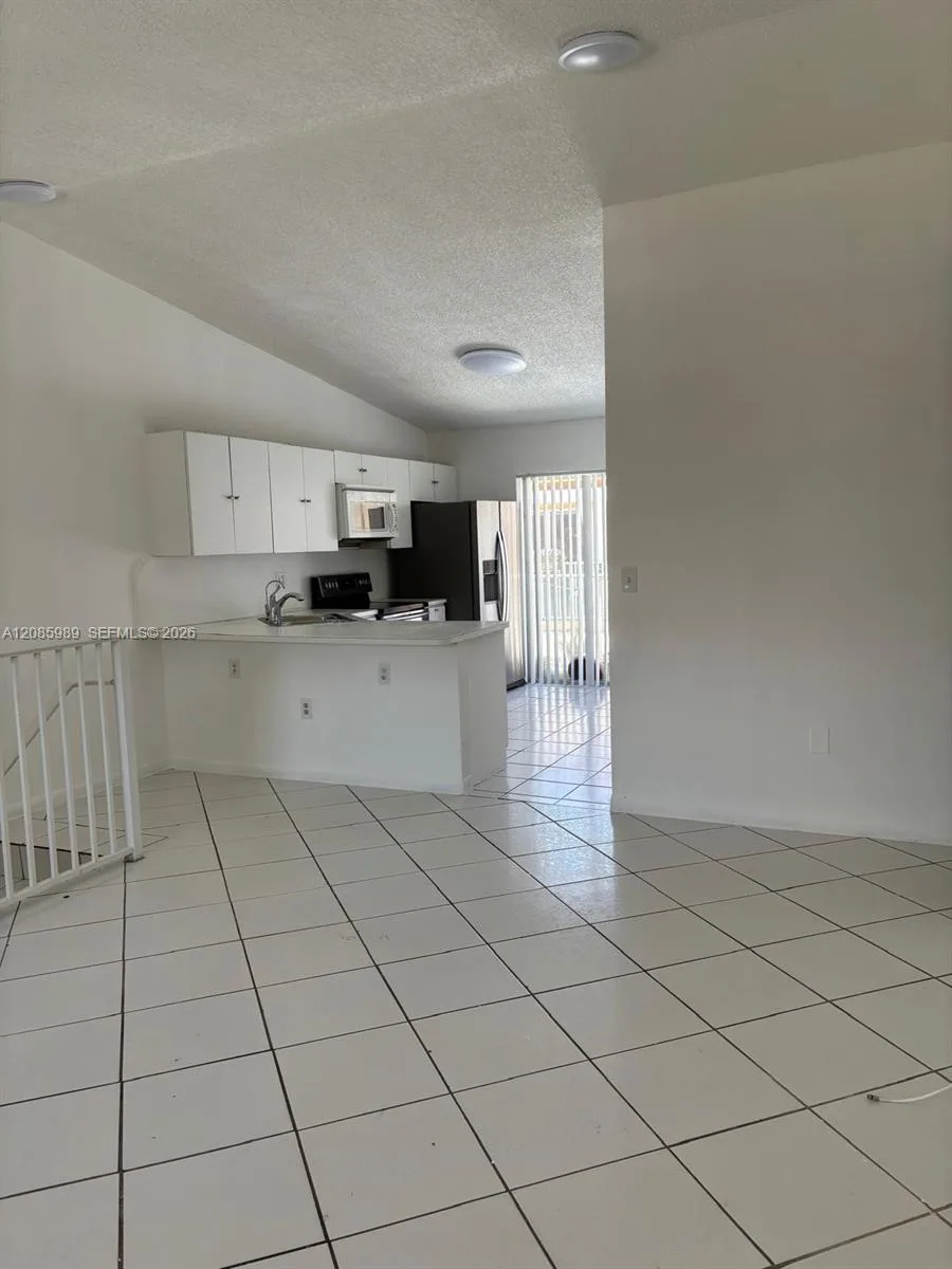 7778 W 34th Ln # 20-201, Hialeah, FL 33018