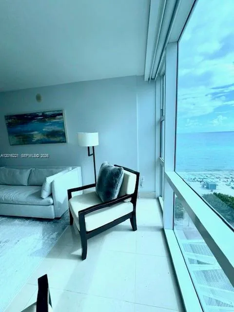 6801 Collins Ave # 718 (deed 707), Miami Beach, FL 33141 photo 6