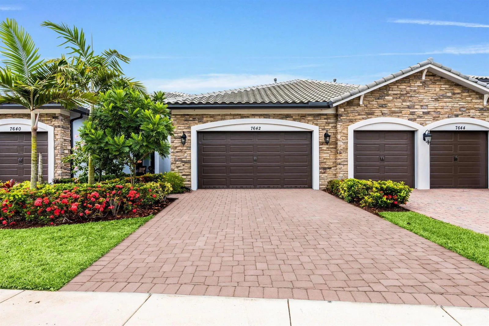 7642 N Blue Spring Drive, Parkland, FL 33067