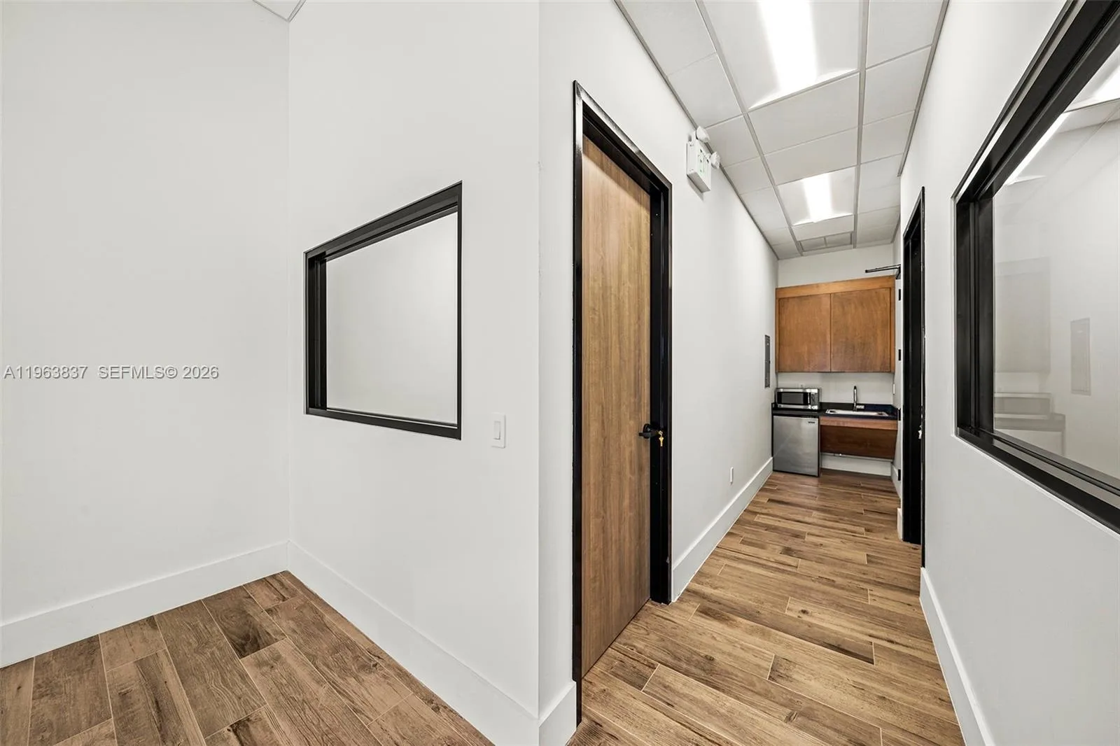 1930 N 30th Road # Suite 10, Hollywood, FL 33021 photo 7